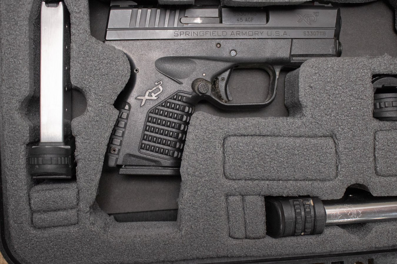 SPRINGFIELD XDS-45 3.3 45ACP Police Trade-In Pistol with Case, Three Magazines (Good Condition)